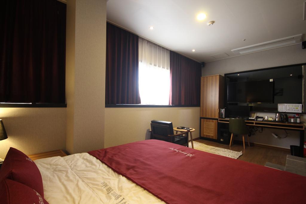 The May Hotel Ciudad Metropolitana de Ciudad Metropolitana de Busan Habitación foto